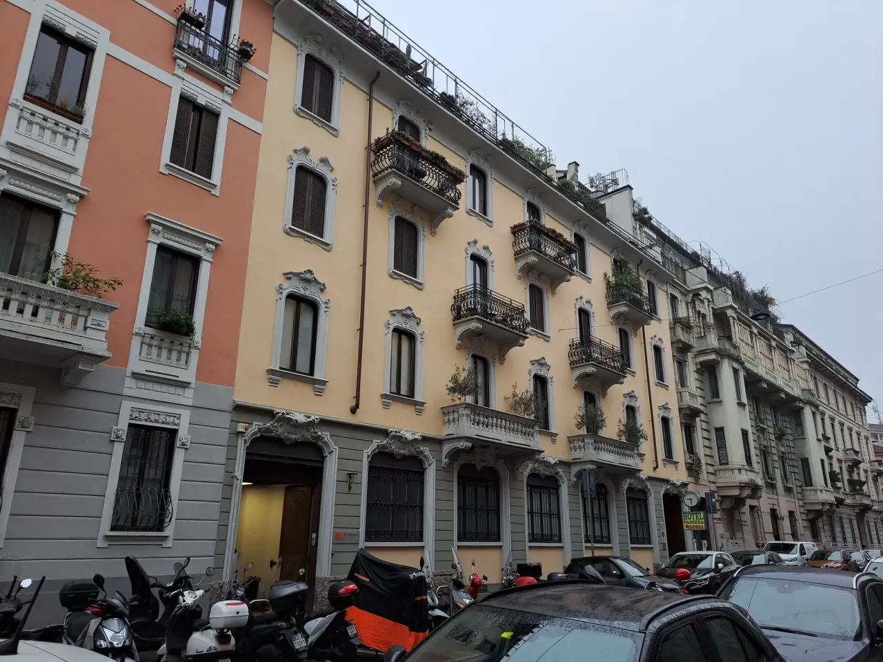 Ufficio in Via Bartolomeo Panizza 5, Milano, {3} - Foto 2