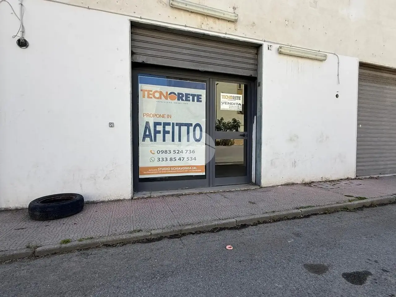 Magazzino in Via Gagarin 2, Corigliano-Rossano, {3} - Foto 1