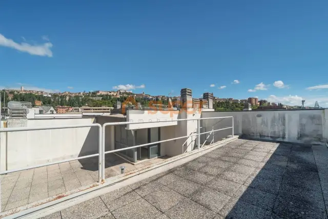 Penthouse in Via Aldo Capitini, Perugia - Foto 1