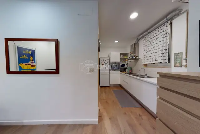 2-room flat in {3}, - Photo 1