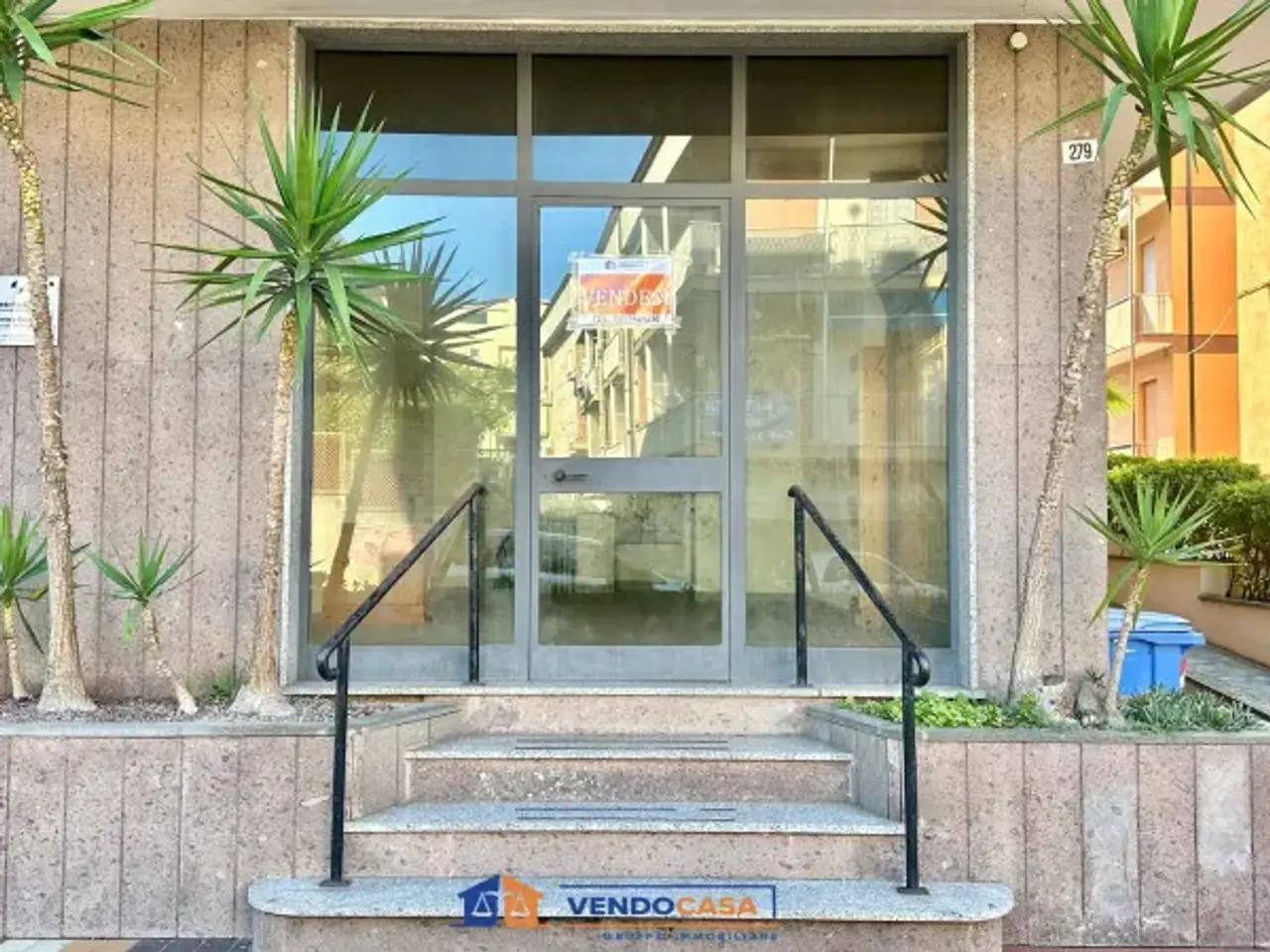Negozio in Via Aurelia, Loano, {3} - Foto 2