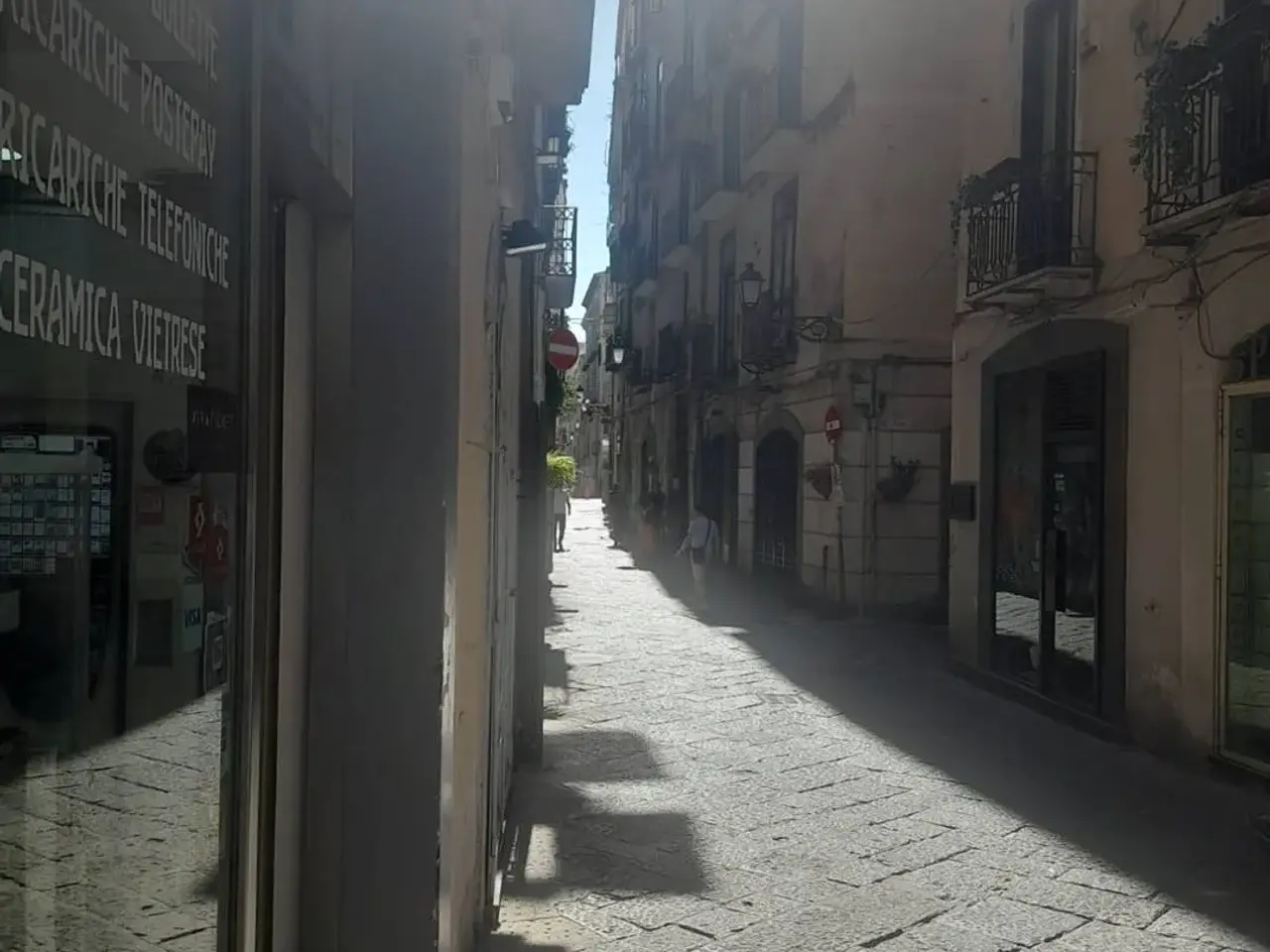 Negozio in  Salerno, Salerno, {3} - Foto 2