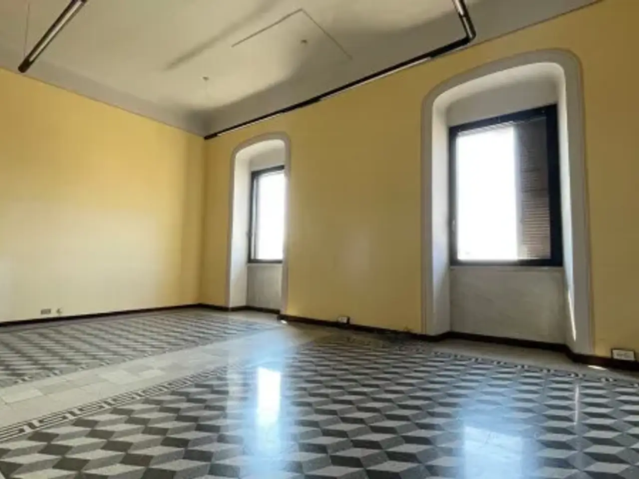 Ufficio in Viale San Bartolomeo 169, La Spezia, {3} - Foto 1
