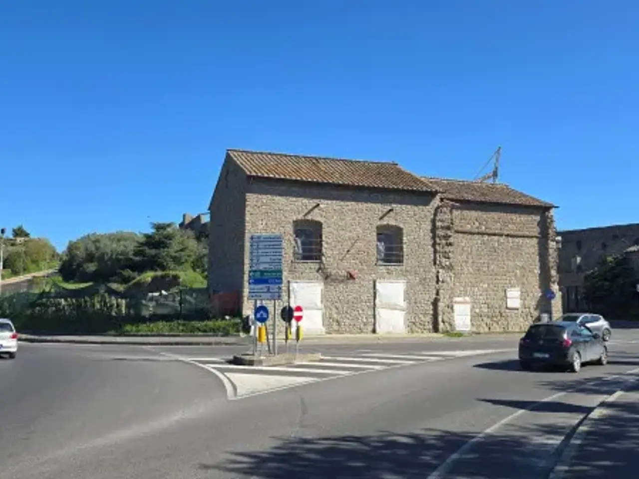 Negozio in Via Faul, Viterbo, {3} - Foto 1