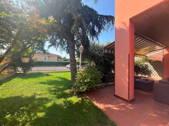 Villa a schiera in Via Isarco, Sona - Foto 1