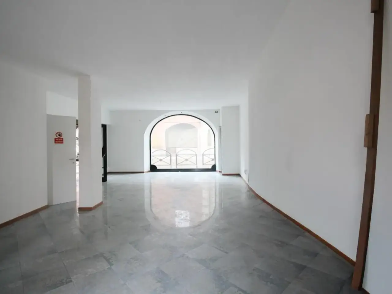 Negozio in Via Roma 1, Ghisalba, {3} - Foto 2