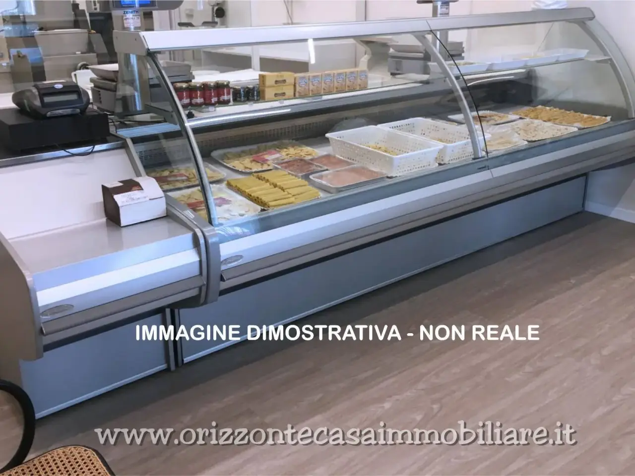 Esercizio commerciale in , Ascoli Piceno, {3} - Foto 1