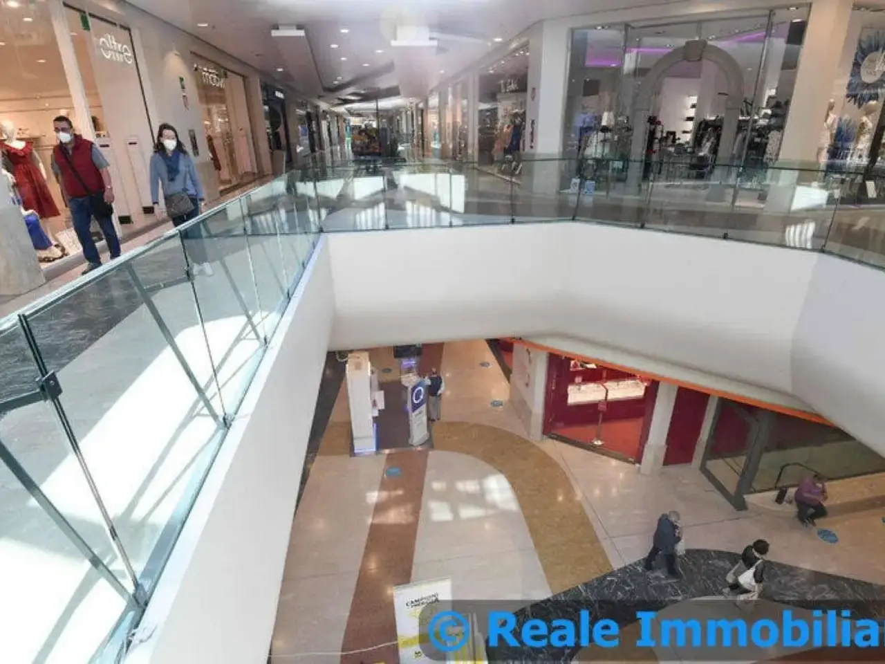 Locale commerciale in , Novate Milanese, Novate Milanese, {3} - Foto 1