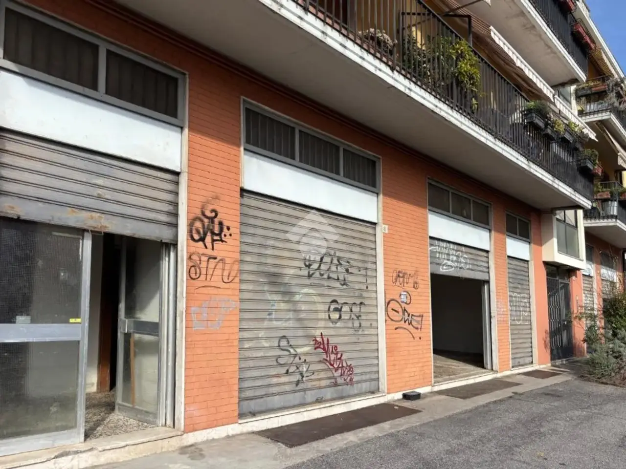 Negozio in Via Violino di Sopra 106, Brescia, {3} - Foto 2