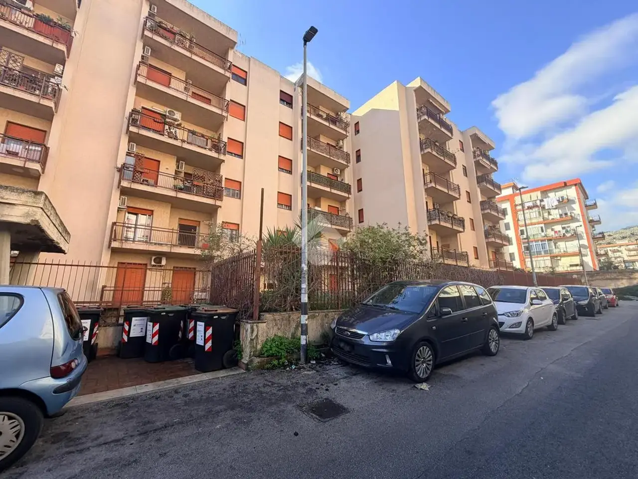 Ufficio in Via Parrini 16, Palermo, {3} - Foto 1