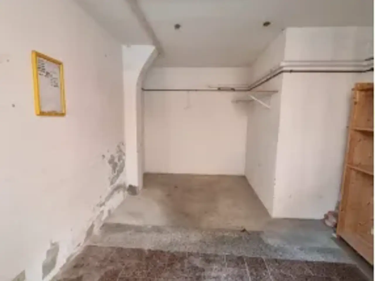 Parcheggio chiuso in , Reggio Emilia, {3} - Foto 1