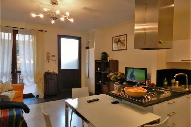 Terraced house in Via Ranocchiaio, Seravezza - Photo 1