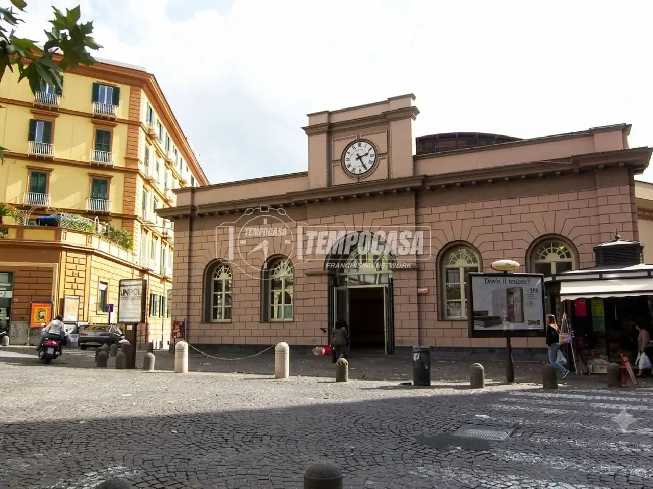 Negozio in Vicoletto Domenico Cimarosa, Napoli, {3} - Foto 1