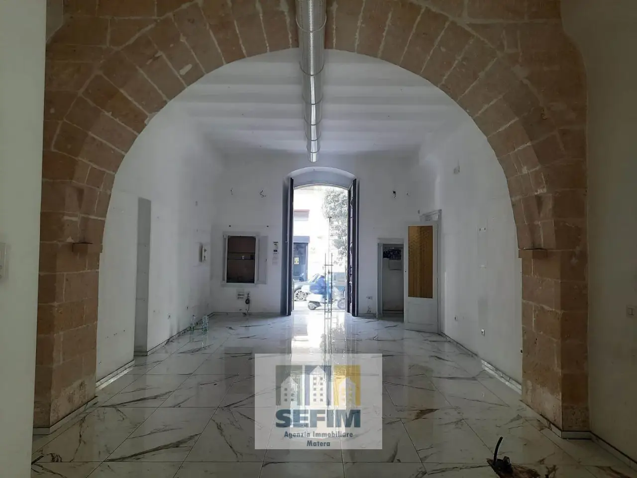 Negozio in Via XX Settembre, Matera, {3} - Foto 2