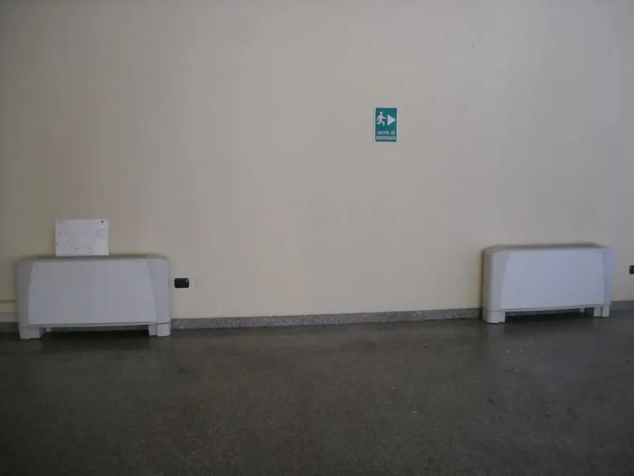 Negozio in , Prato, {3} - Foto 2