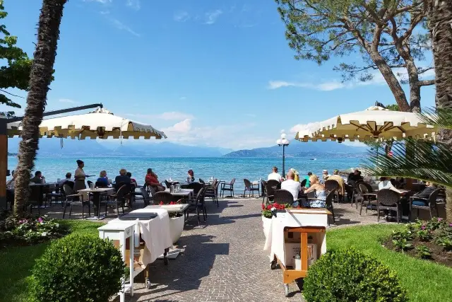 Villa in 
        Via Sant'Anna 
      , Padenghe sul Garda - Foto 1