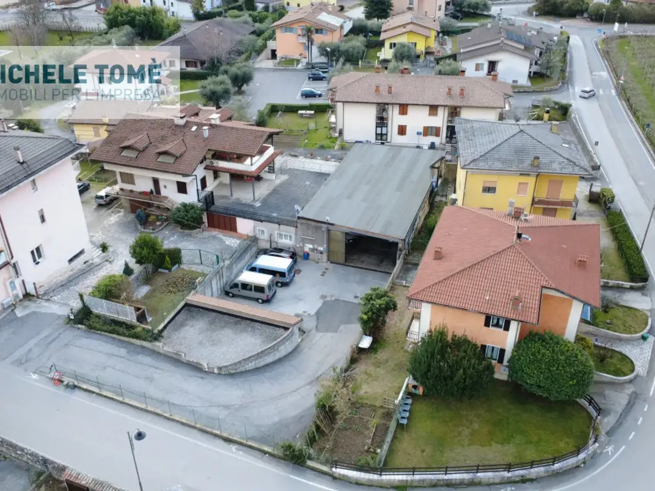 Capannone in Via Nazionale del Brennero, Dolce', {3} - Foto 2