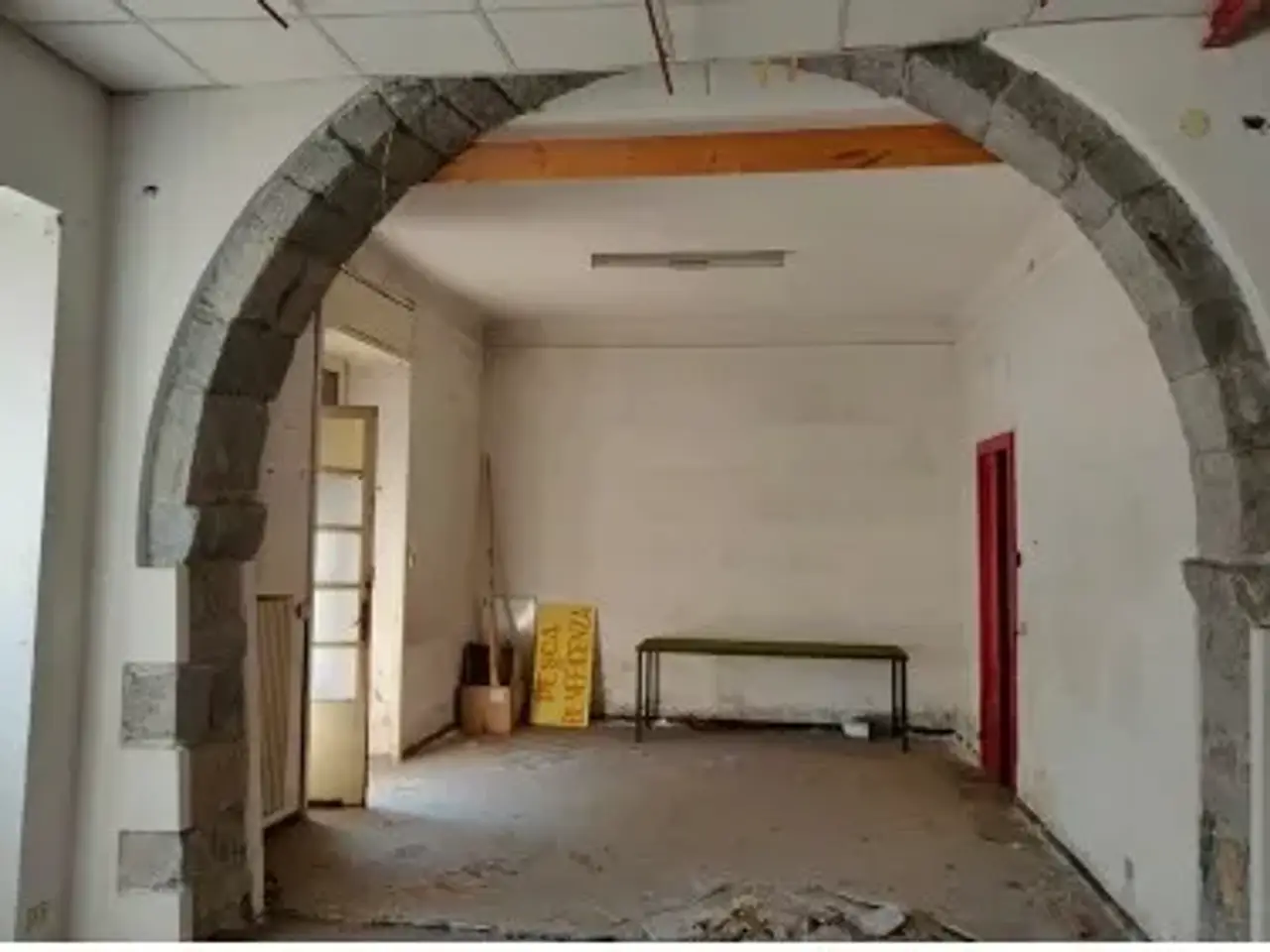 Negozio in Piazza Vistallo Zignoni 33, San Giovanni Bianco, {3} - Foto 2