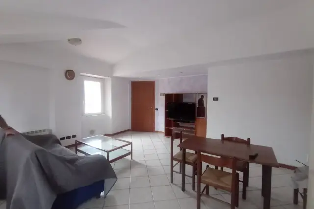 2-room flat in Via Provinciale 44, Tavernerio - Photo 1