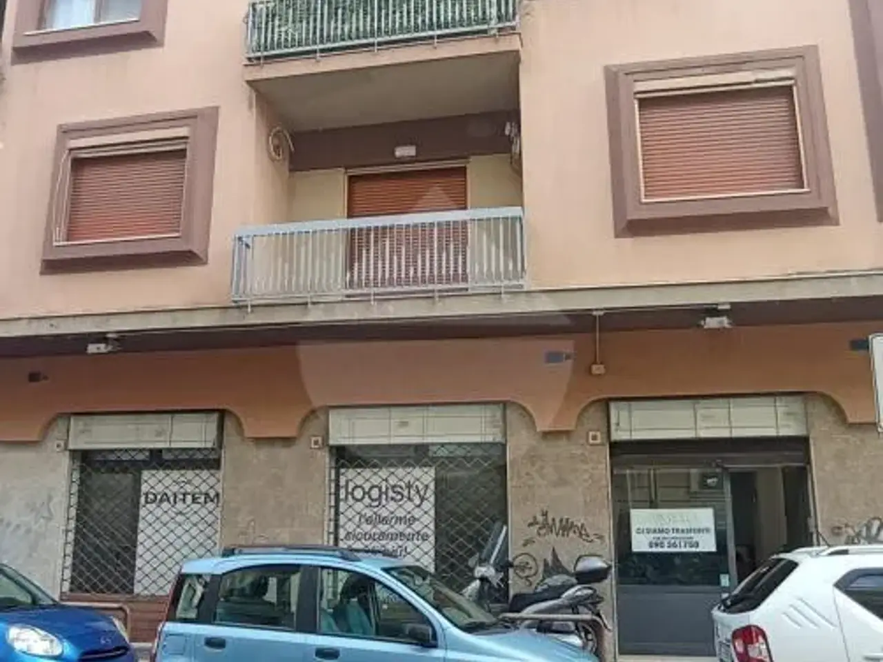 Negozio in Locale-Commerciale-, Messina, {3} - Foto 1