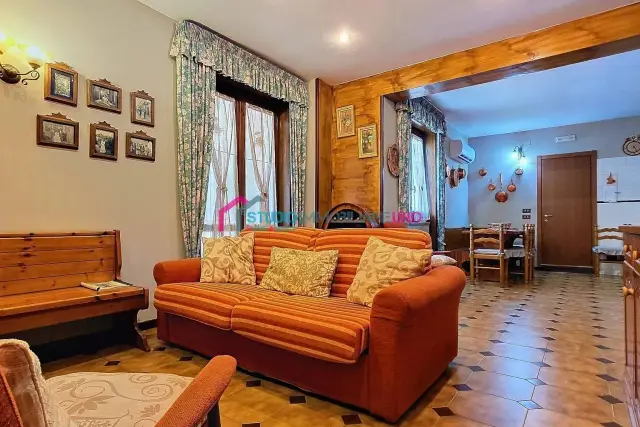 3-room flat in Via Appia, San Vitaliano - Photo 1