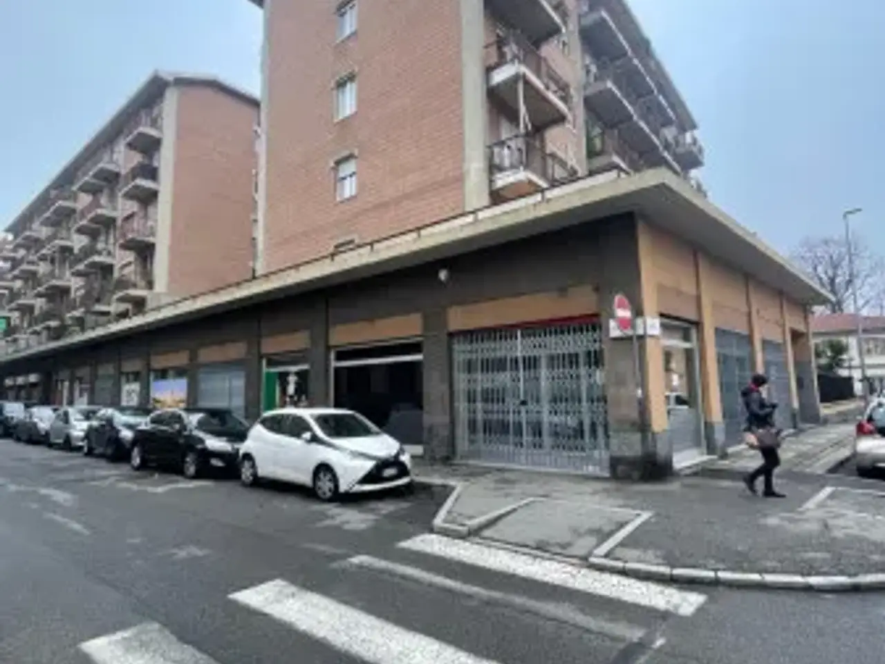 Negozio in Via Don Giovanni Bosco 76, Torino, {3} - Foto 1