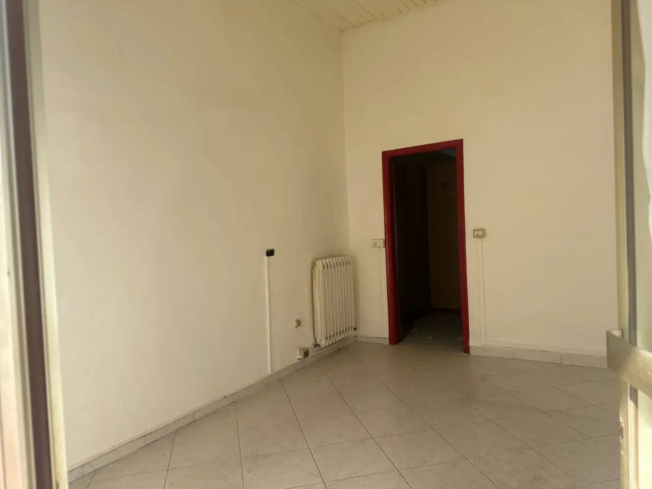 Esercizio commerciale in Via del Centenario 23, Porcari, {3} - Foto 2