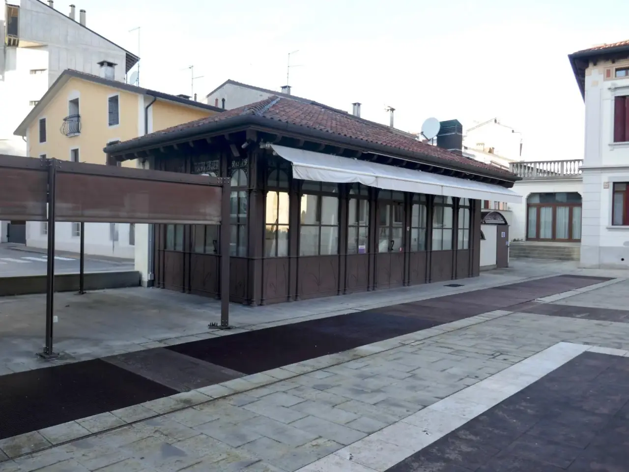 Locale commerciale in , Spilimbergo, {3} - Foto 1