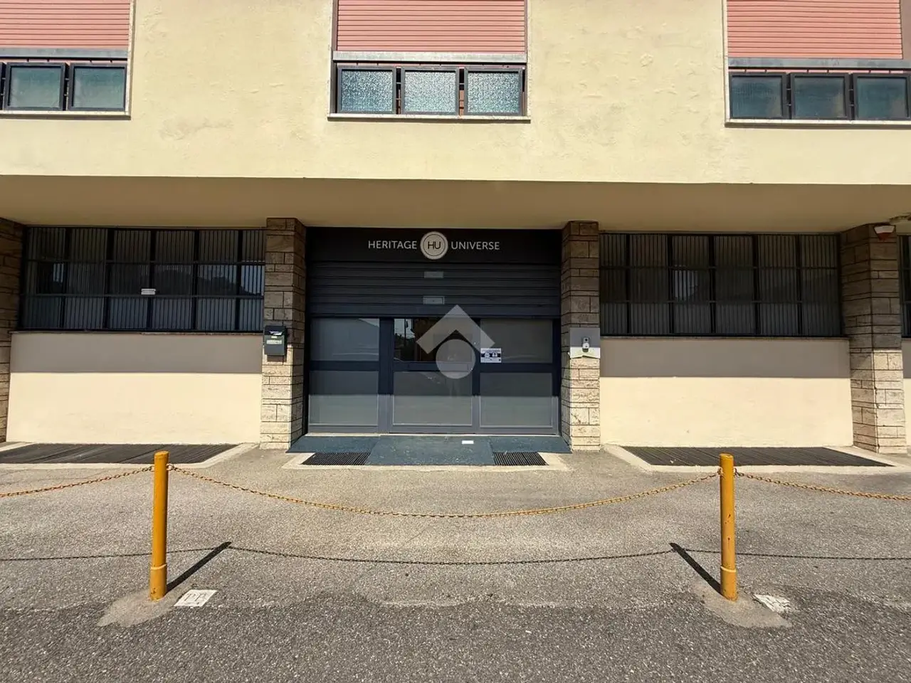Negozio in Via Torino 24, Brescia, {3} - Foto 1