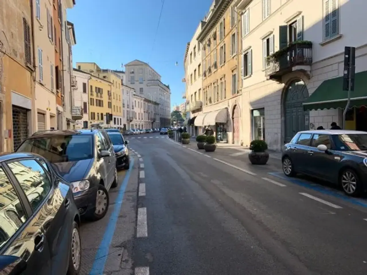 Negozio in Corso Martiri della Libertà 27, Brescia, {3} - Foto 1