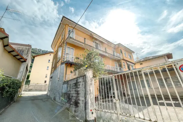 3-room flat in Via Carniello 6, Omegna - Photo 1