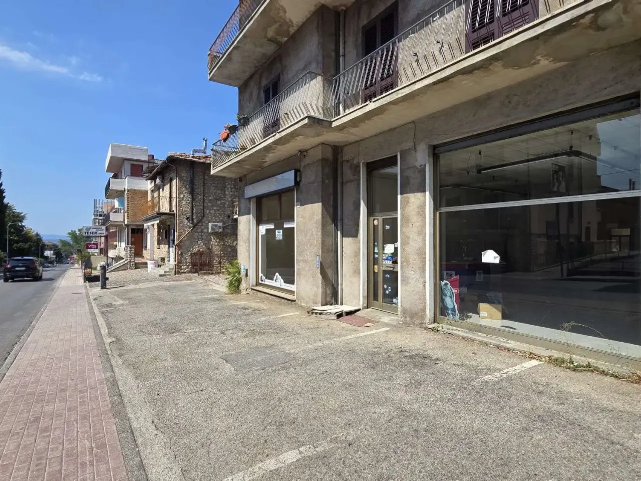 Negozio in Viale San Sisto 25, Perugia, {3} - Foto 2