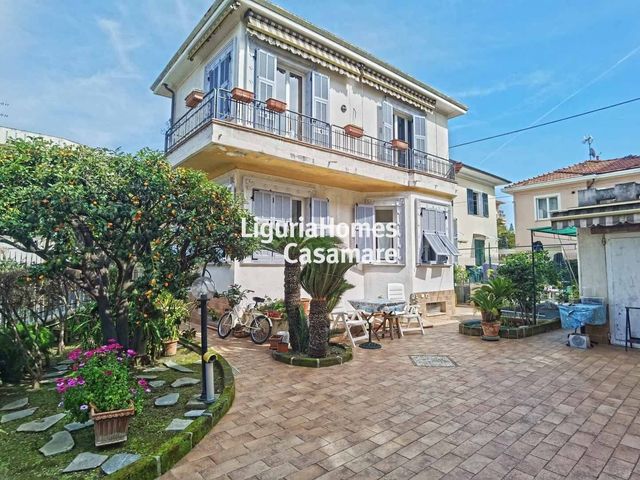 Villa in Via Lagazzi, Bordighera - Foto 1