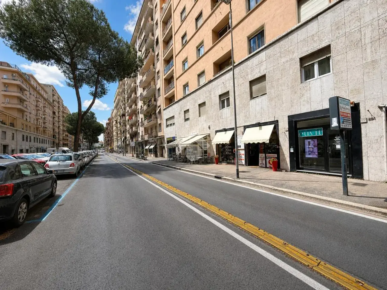 Negozio in Viale Eritrea 85, Roma, {3} - Foto 2