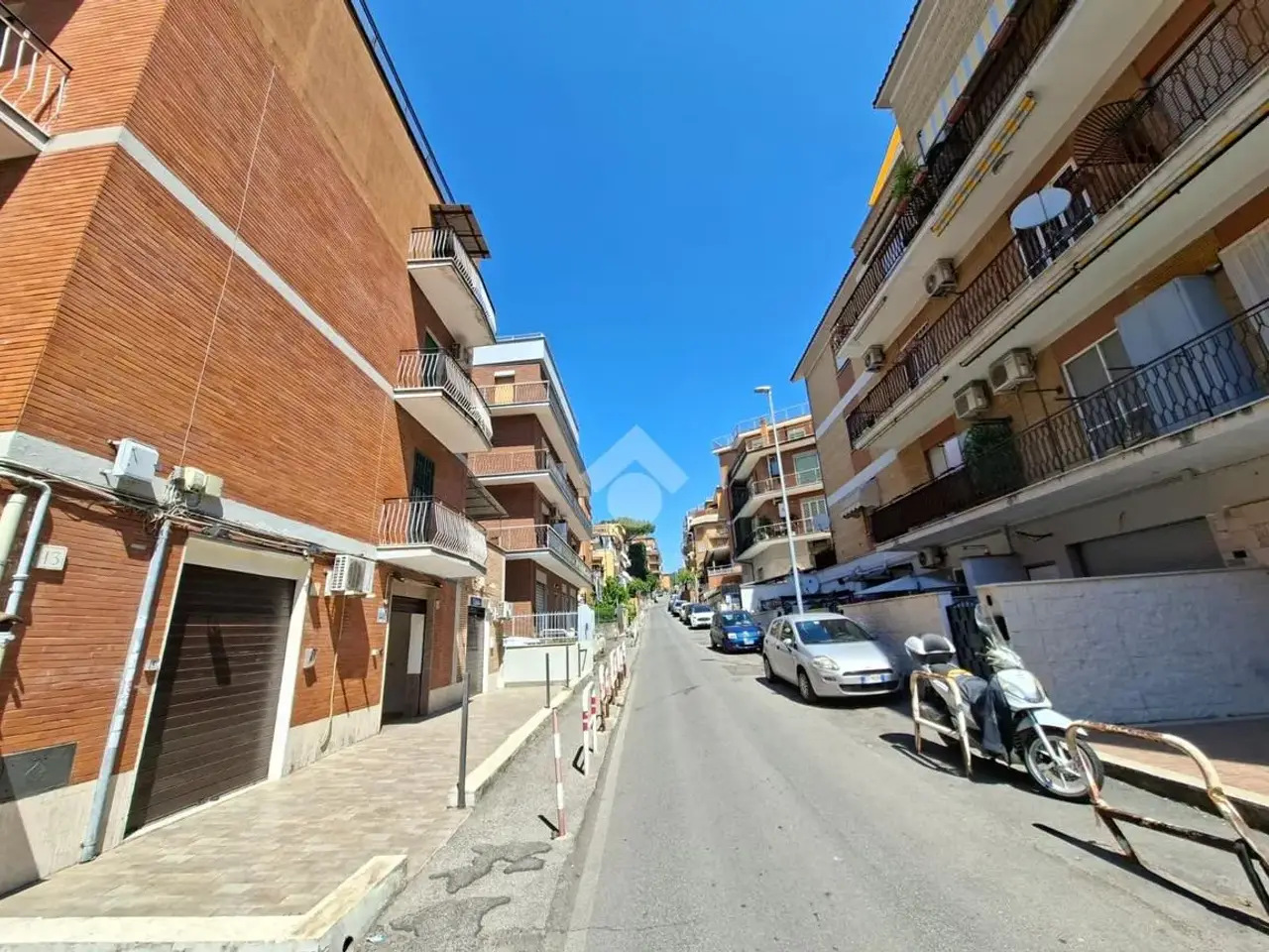 Negozio in Vicolo degli Orti della Magliana 19, Roma, {3} - Foto 1