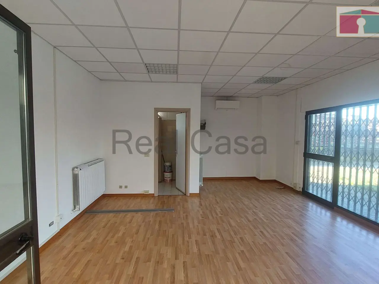 Ufficio in Via Fratelli Rosselli 140, Modena, {3} - Foto 2