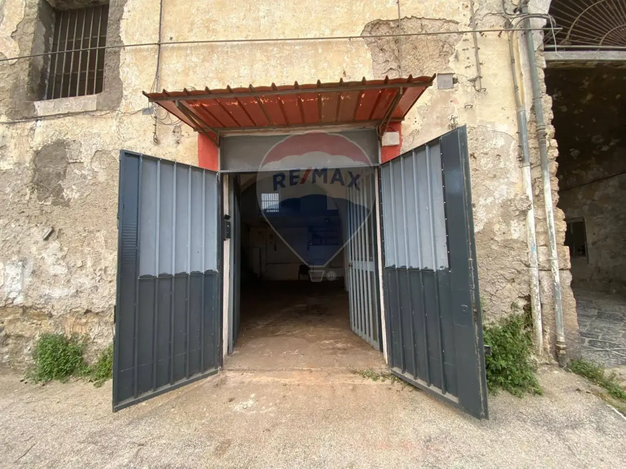 Laboratorio in Piazza Margherita, Napoli, {3} - Foto 1