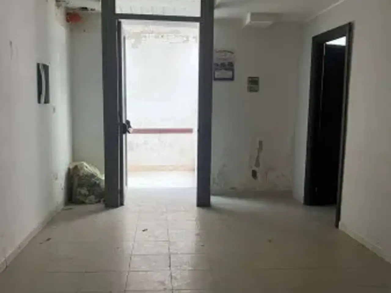 Ufficio in Via Fonseca Snc, Nola, {3} - Foto 1