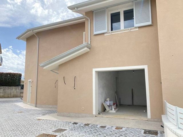 Villa in Via Pregiuntino 47, Santa Maria a Monte - Foto 1