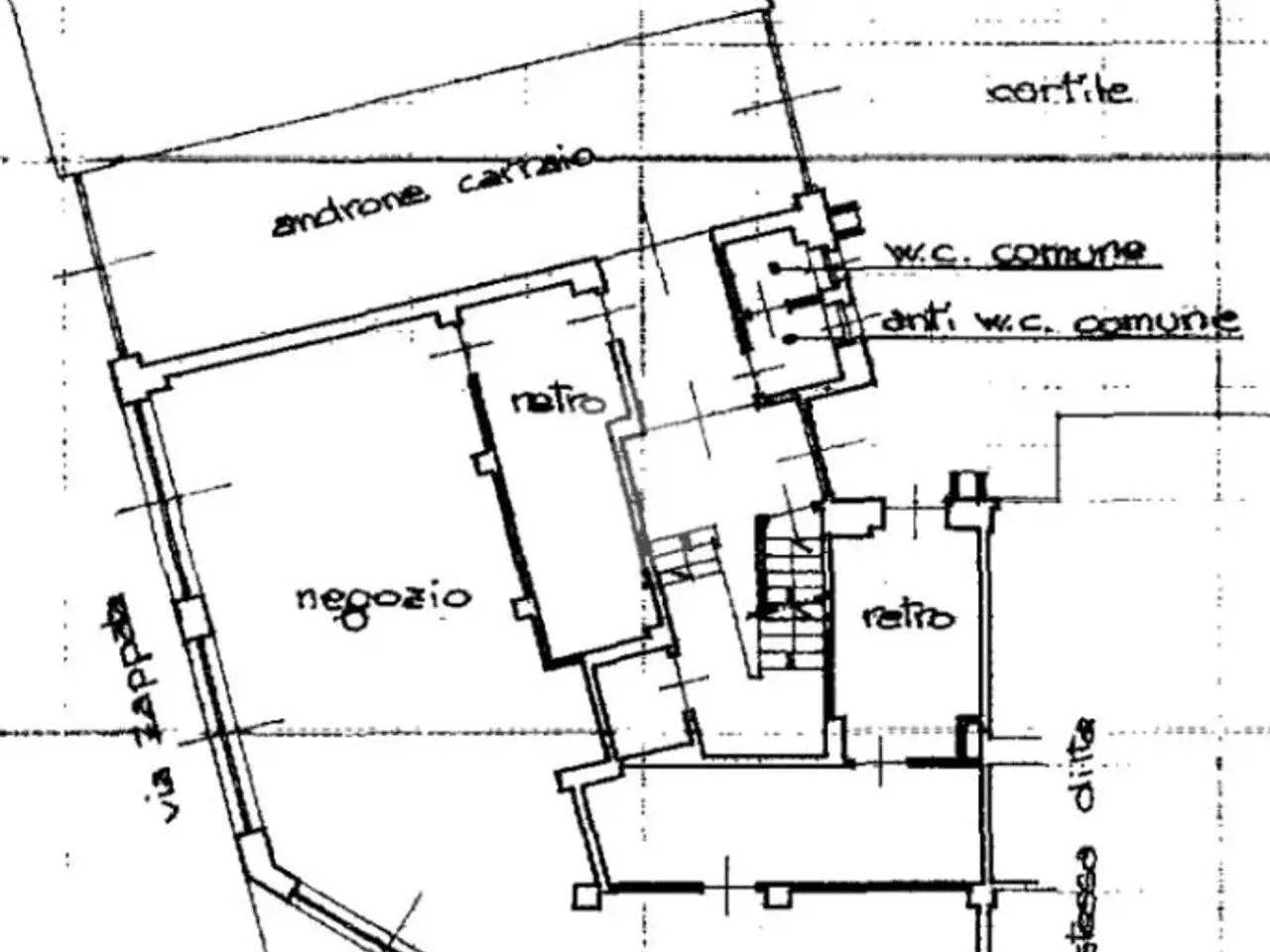 Negozio in Via Zapata 2, Carignano, {3} - Planimetria 1