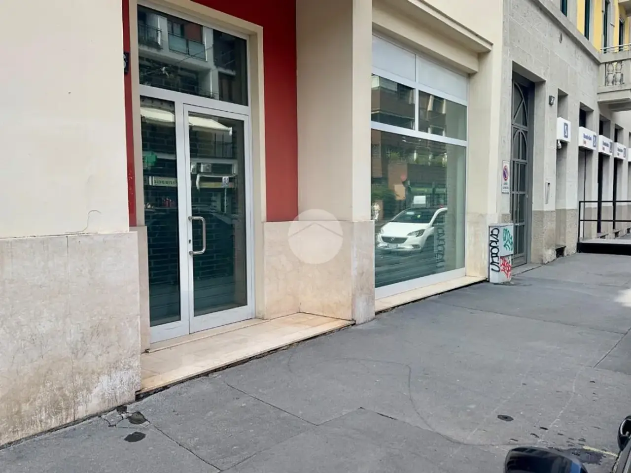 Negozio in Via Volvinio 26, Milano, {3} - Foto 1