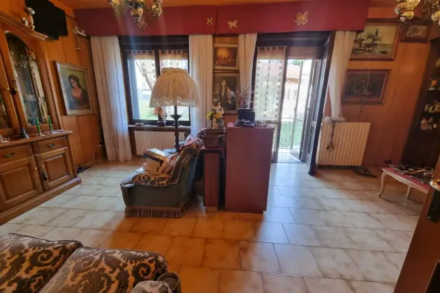 Vierzimmerwohnung in Via Roma, Pino Torinese - Foto 1