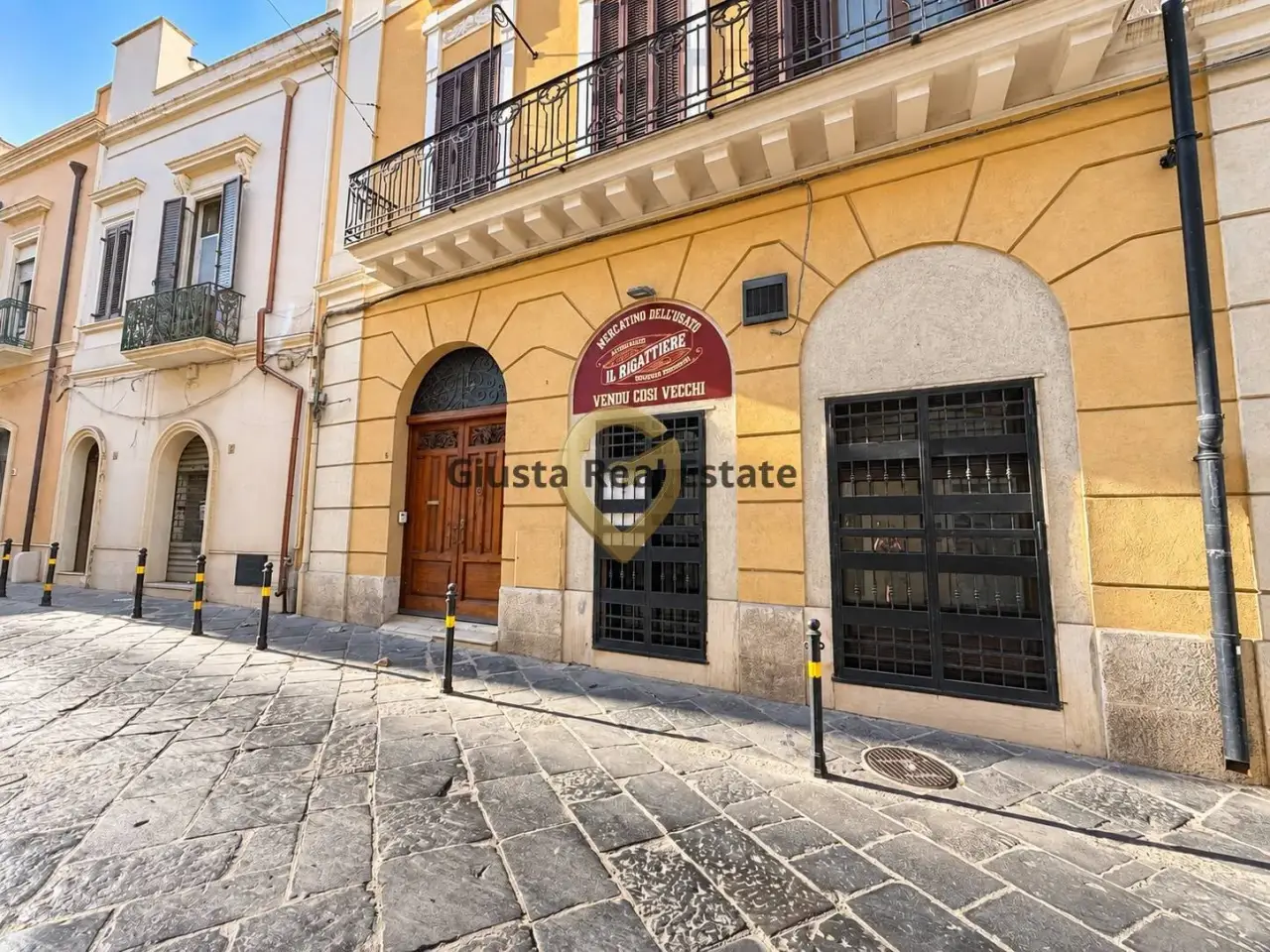Esercizio commerciale in Via Carmine 4, Brindisi, {3} - Foto 1