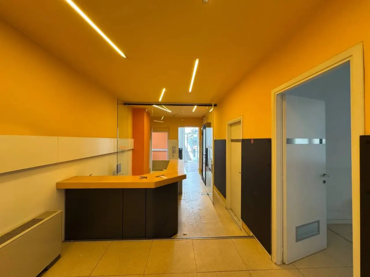 Locale commerciale in Corso Vercelli 54, Milano, {3} - Foto 1
