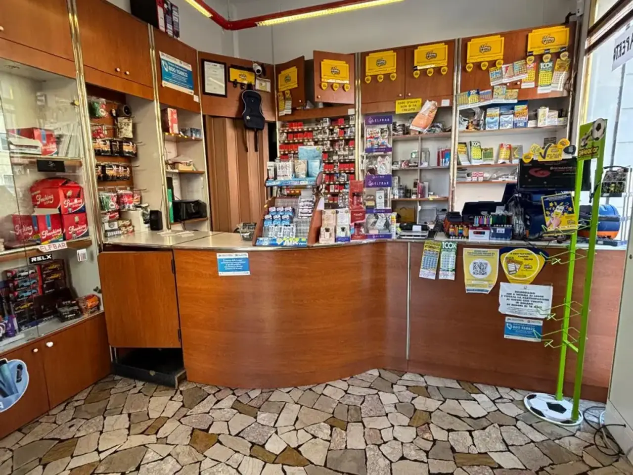 Tabaccheria in , Lendinara, {3} - Foto 1