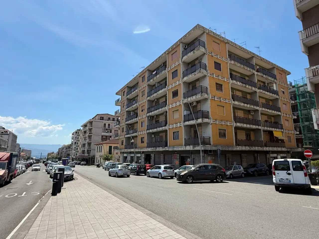 Ufficio in Viale Europa 83, Messina, {3} - Foto 1