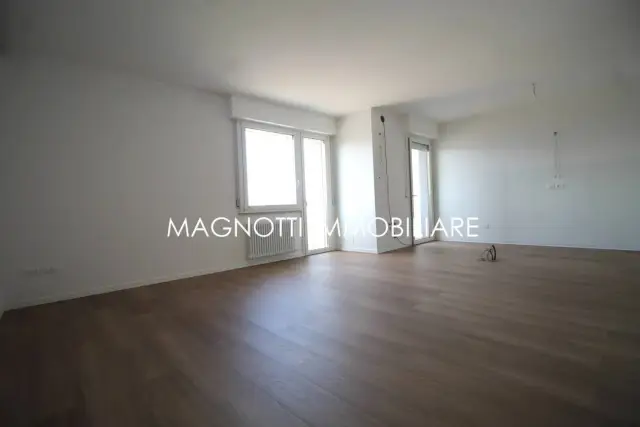Quadrilocale in vendita, Piazza Indipendenza, Tavagnacco - Foto 1