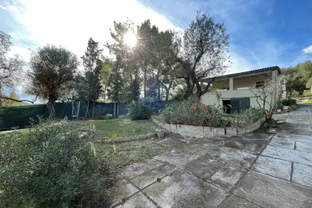 Villa in Strada Comunale Spagnoli, Sarroch - Foto 1