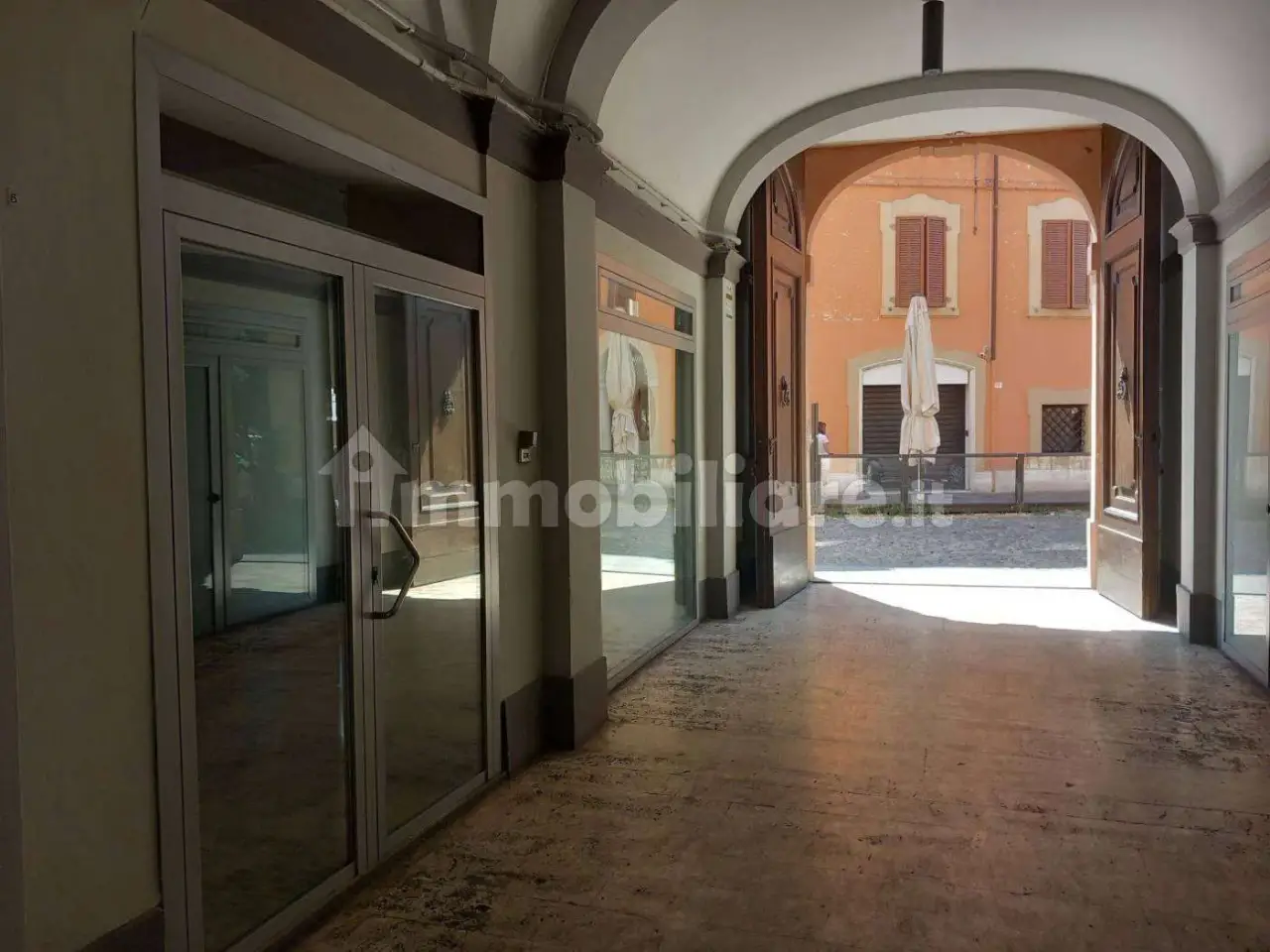 Negozio in Via Castelmaraldo 45, Modena, {3} - Foto 2