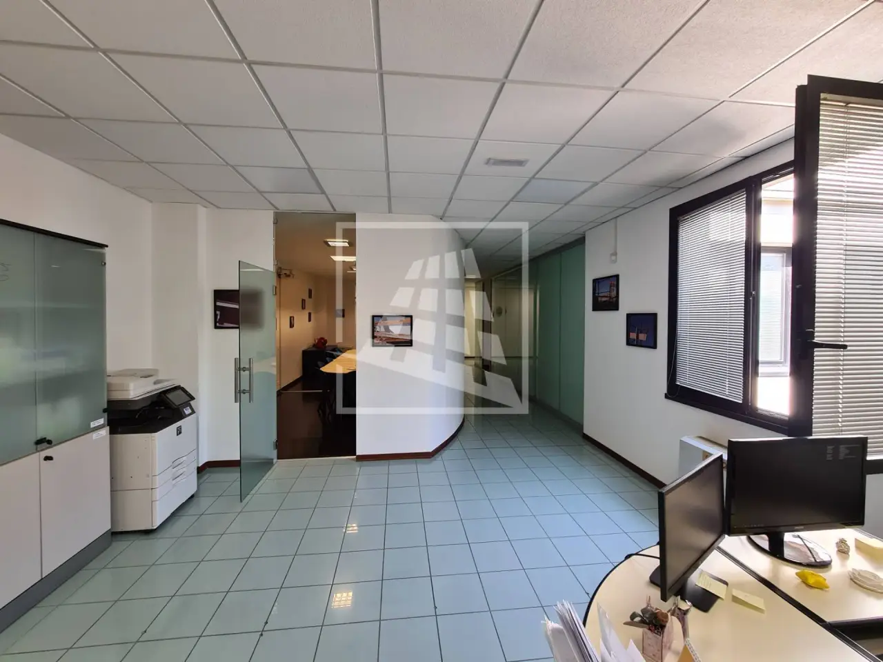Ufficio in Via Brigata Reggio 51, Reggio Emilia, {3} - Foto 2